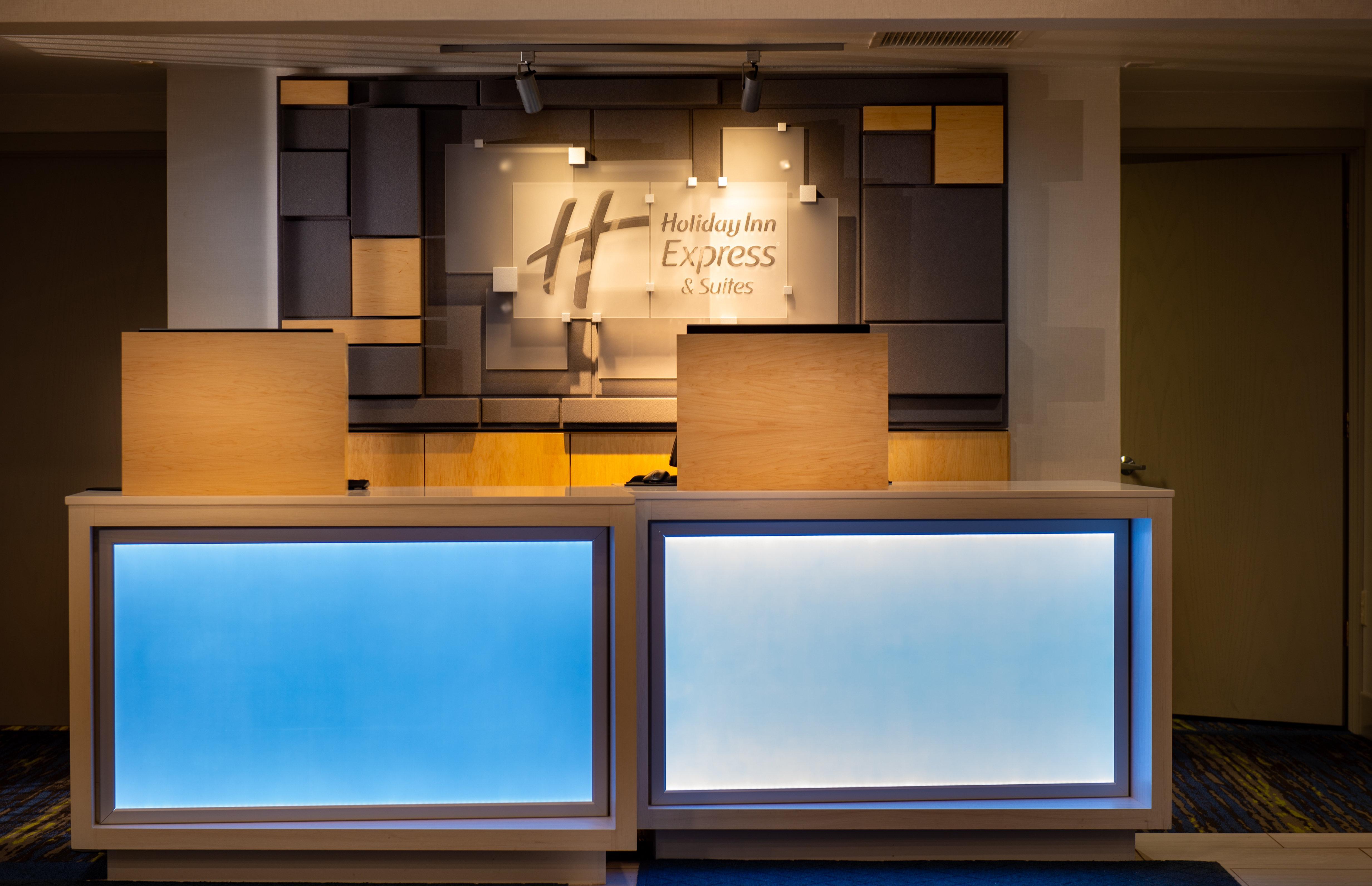 Holiday Inn Express & Suites Wausau By Ihg Weston Экстерьер фото